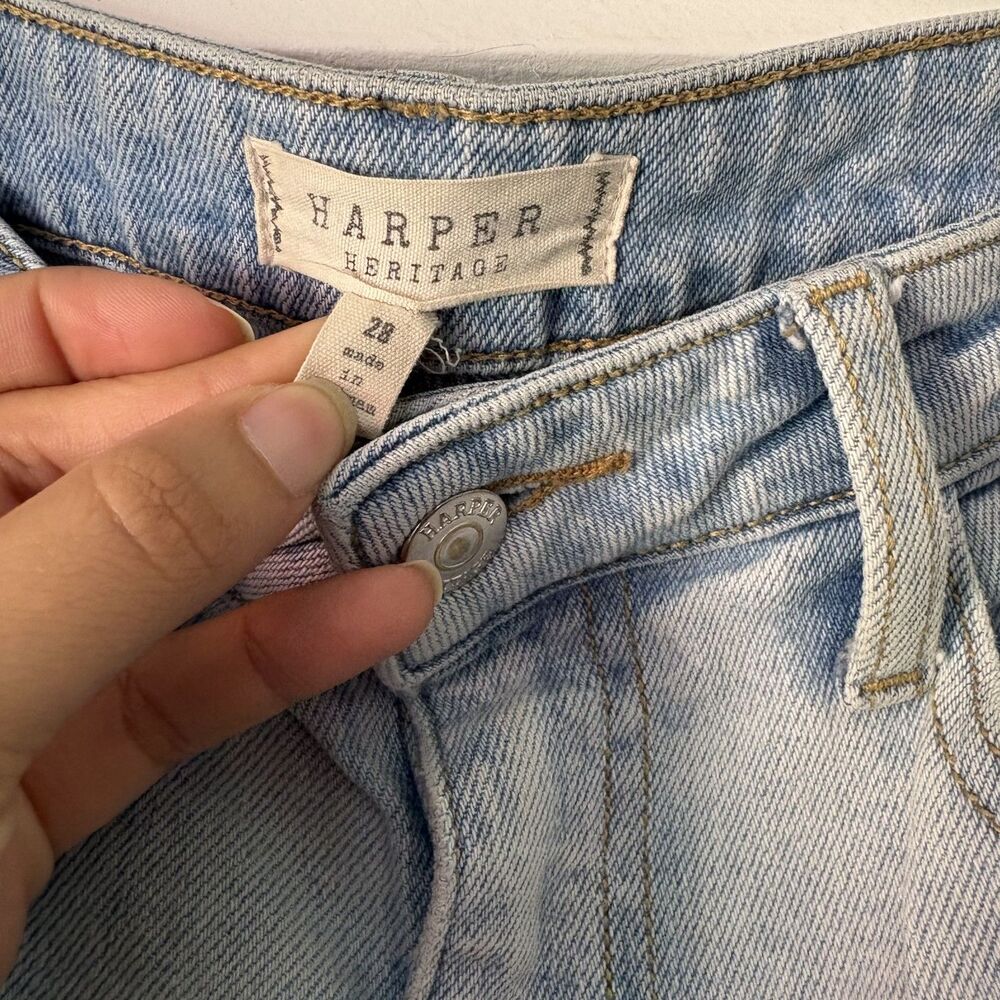 High Rise Straight Leg Knee Ripped Jeans - Picture 5 of 5